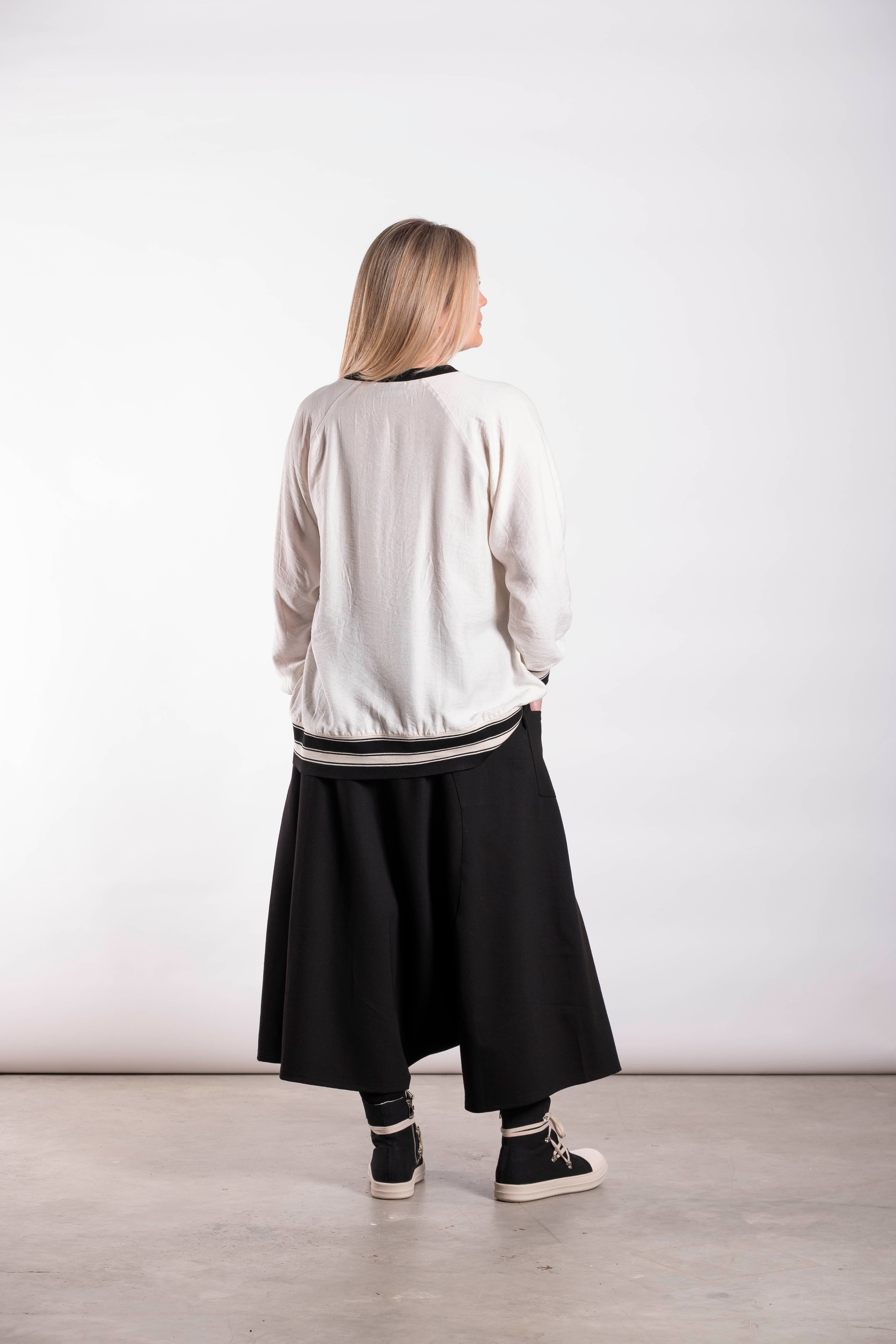 Team Sweater Top Cream