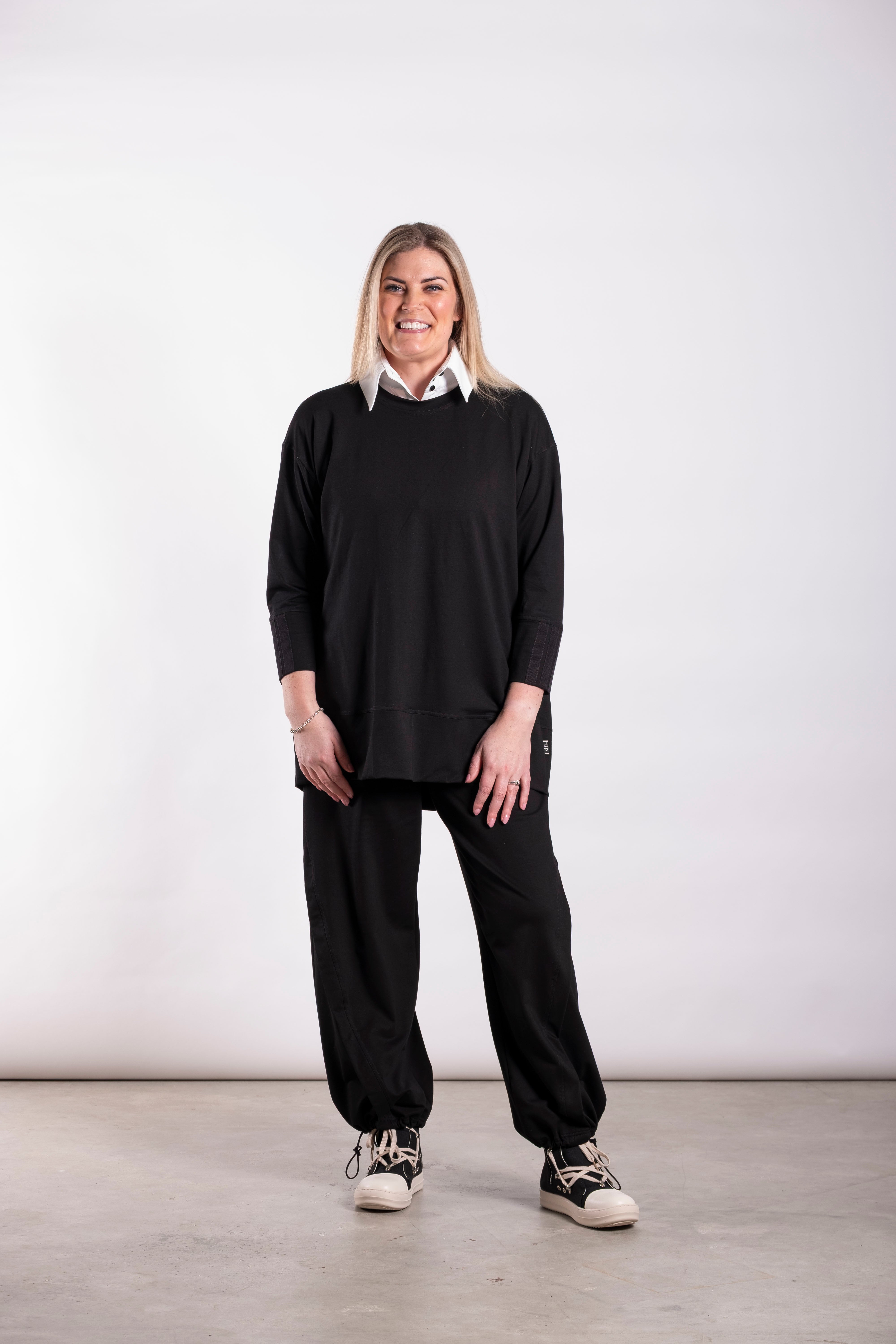 Back Drop Sweatshirt Black