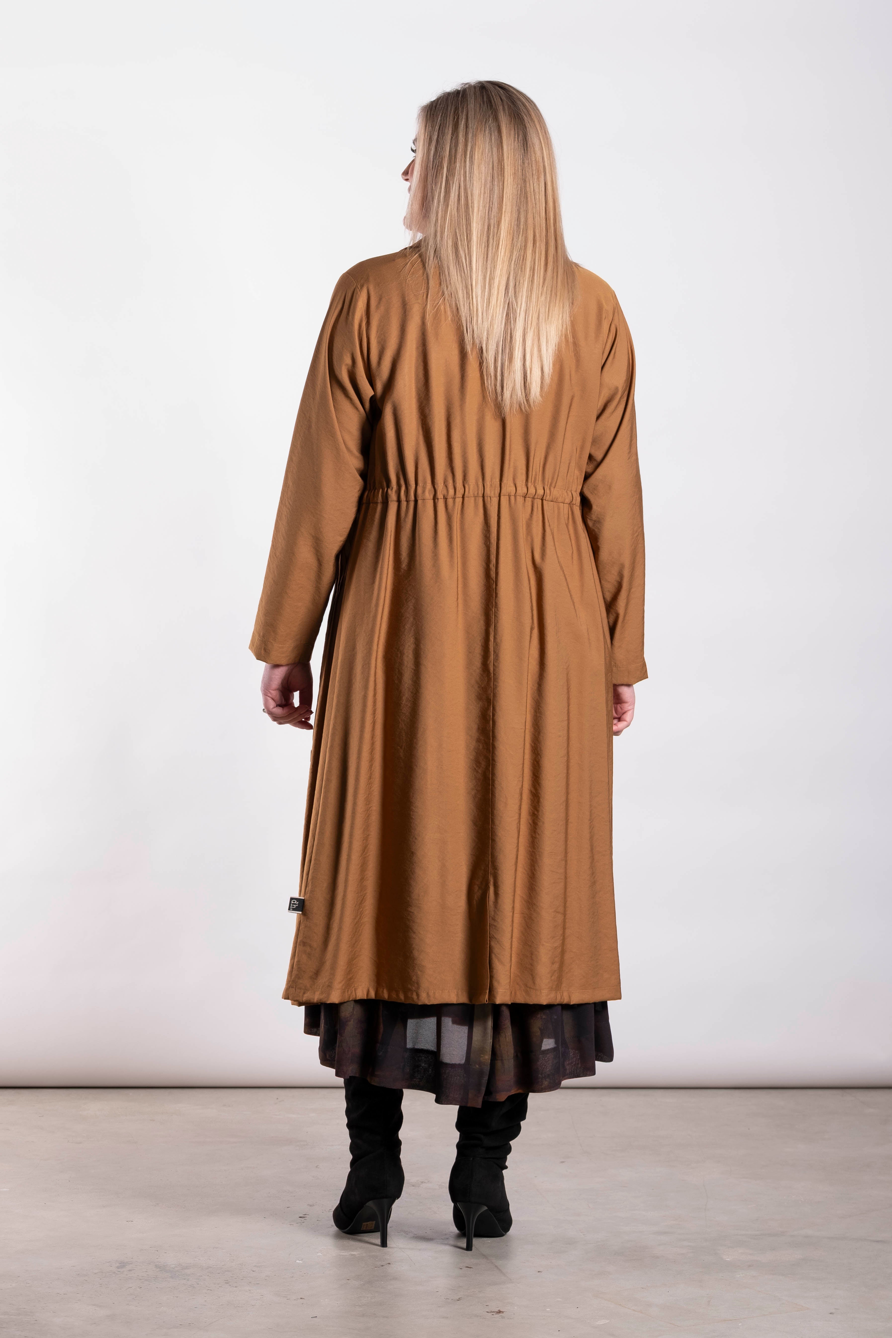 Shadowlines Pleat Jacket Clay