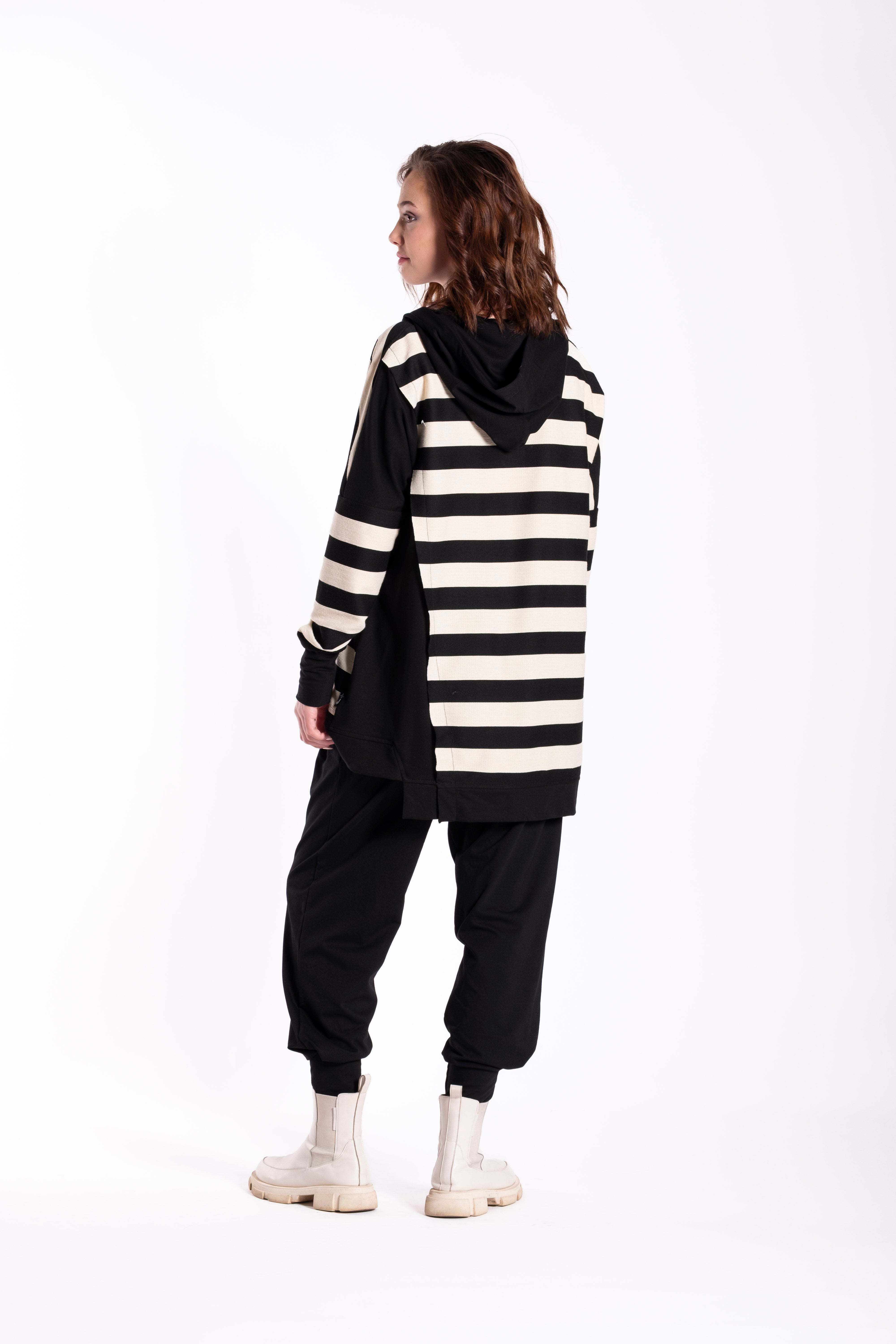 Latta Sweater Zebra Crossing Black