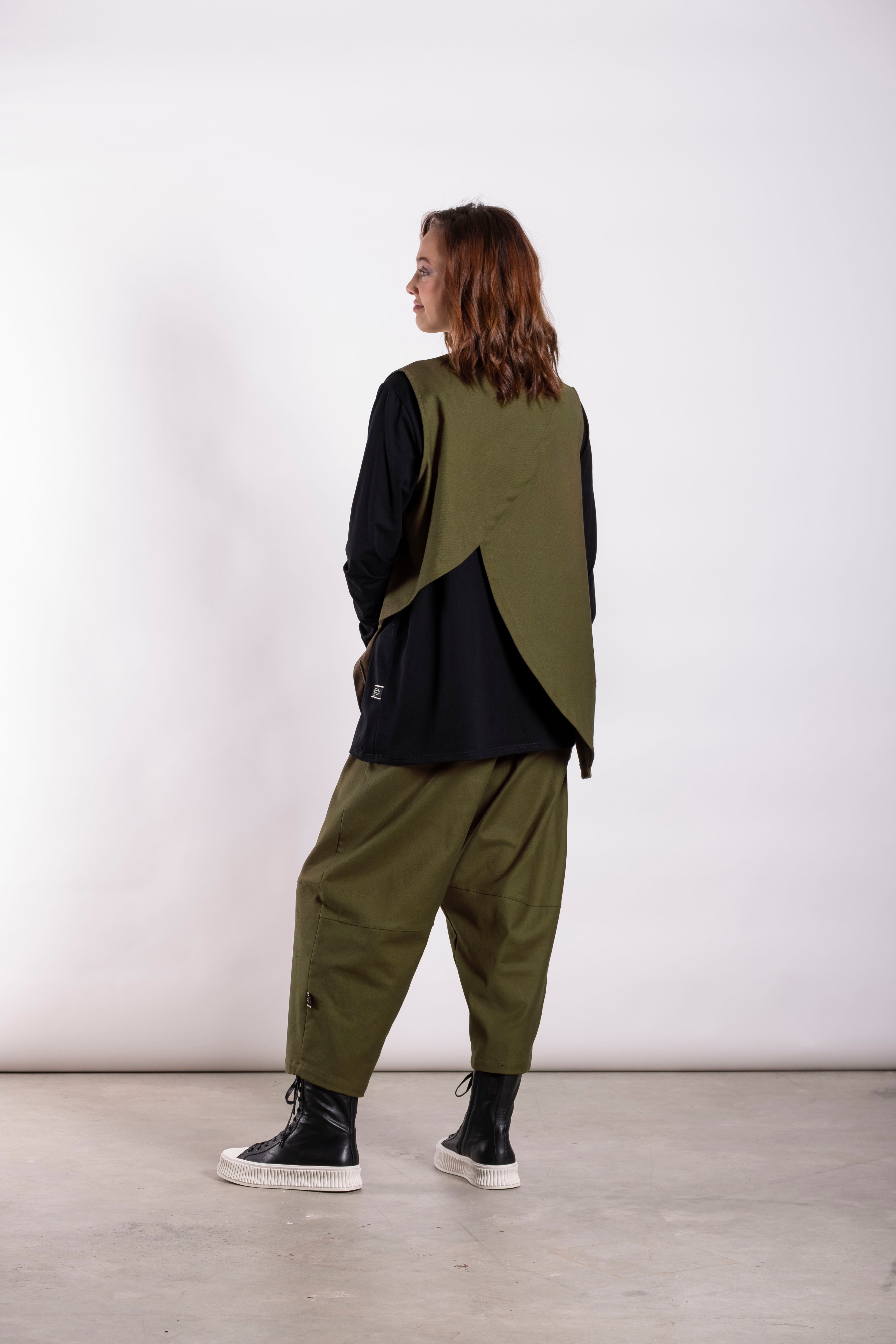 Frankie Vest Bay Leaf