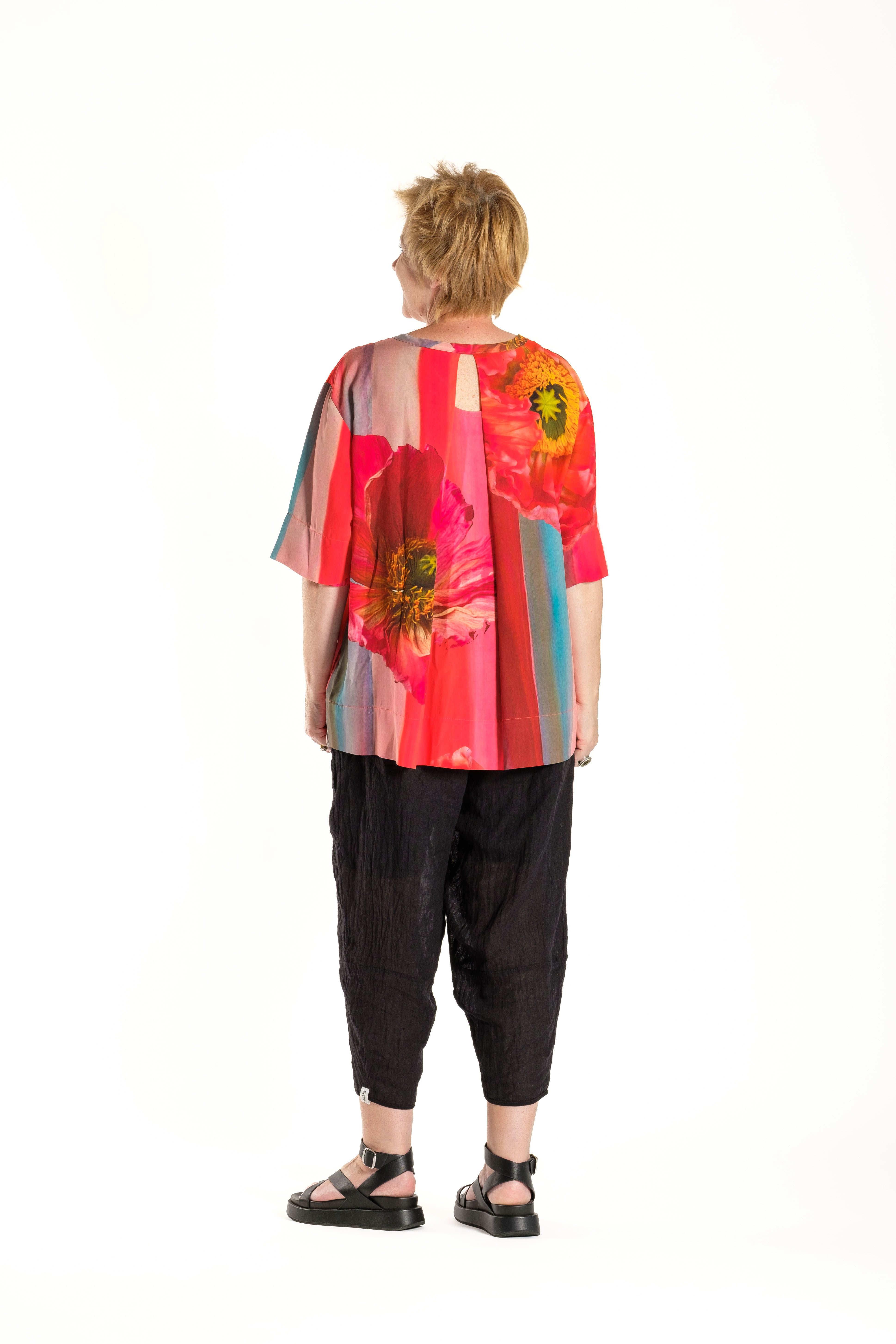 Zefer Top Vibrant Poppies