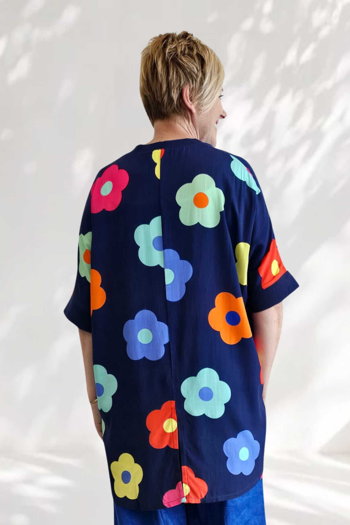 Daisy Pop - Relax Tee