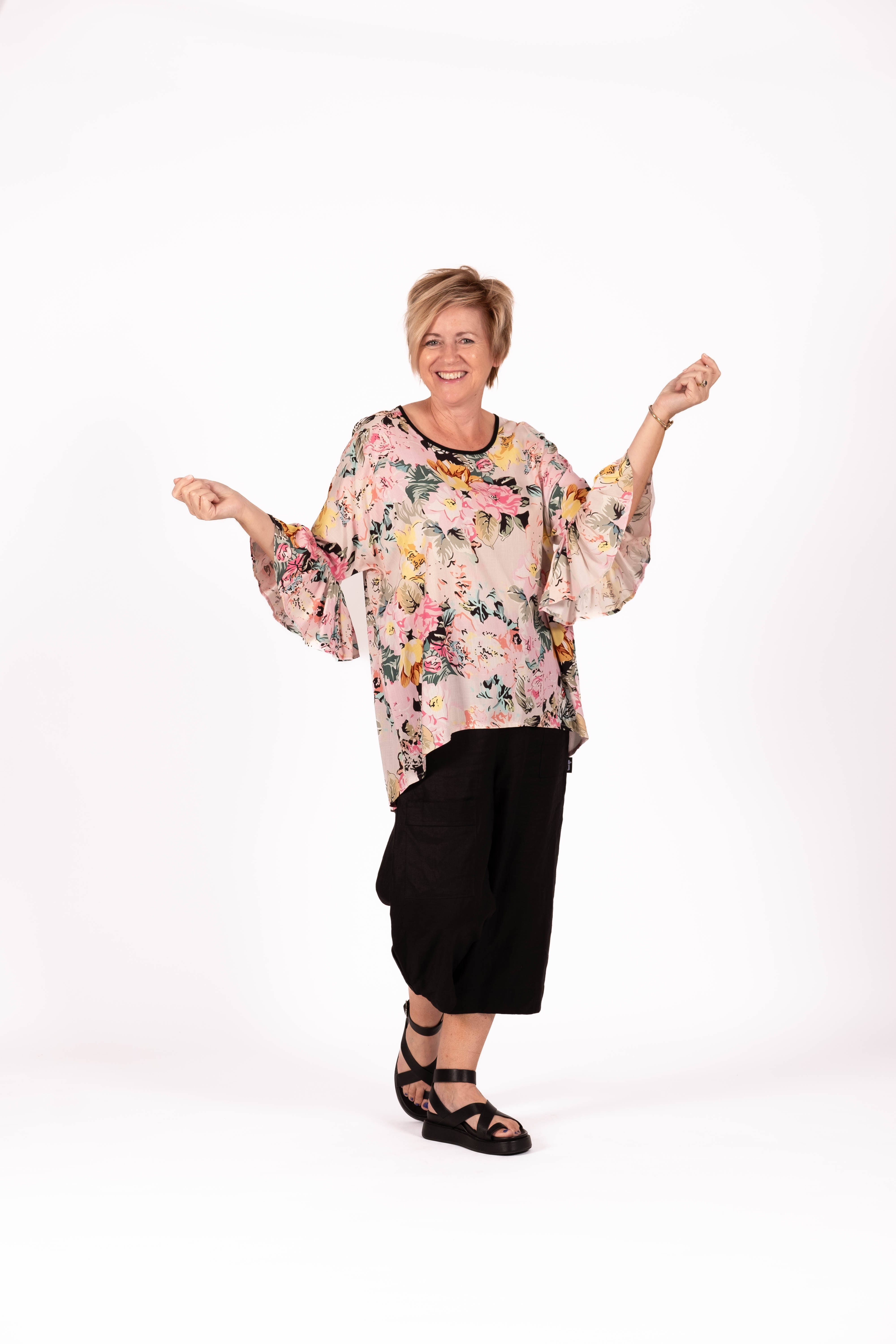Relaxed Top Pastel Bloom