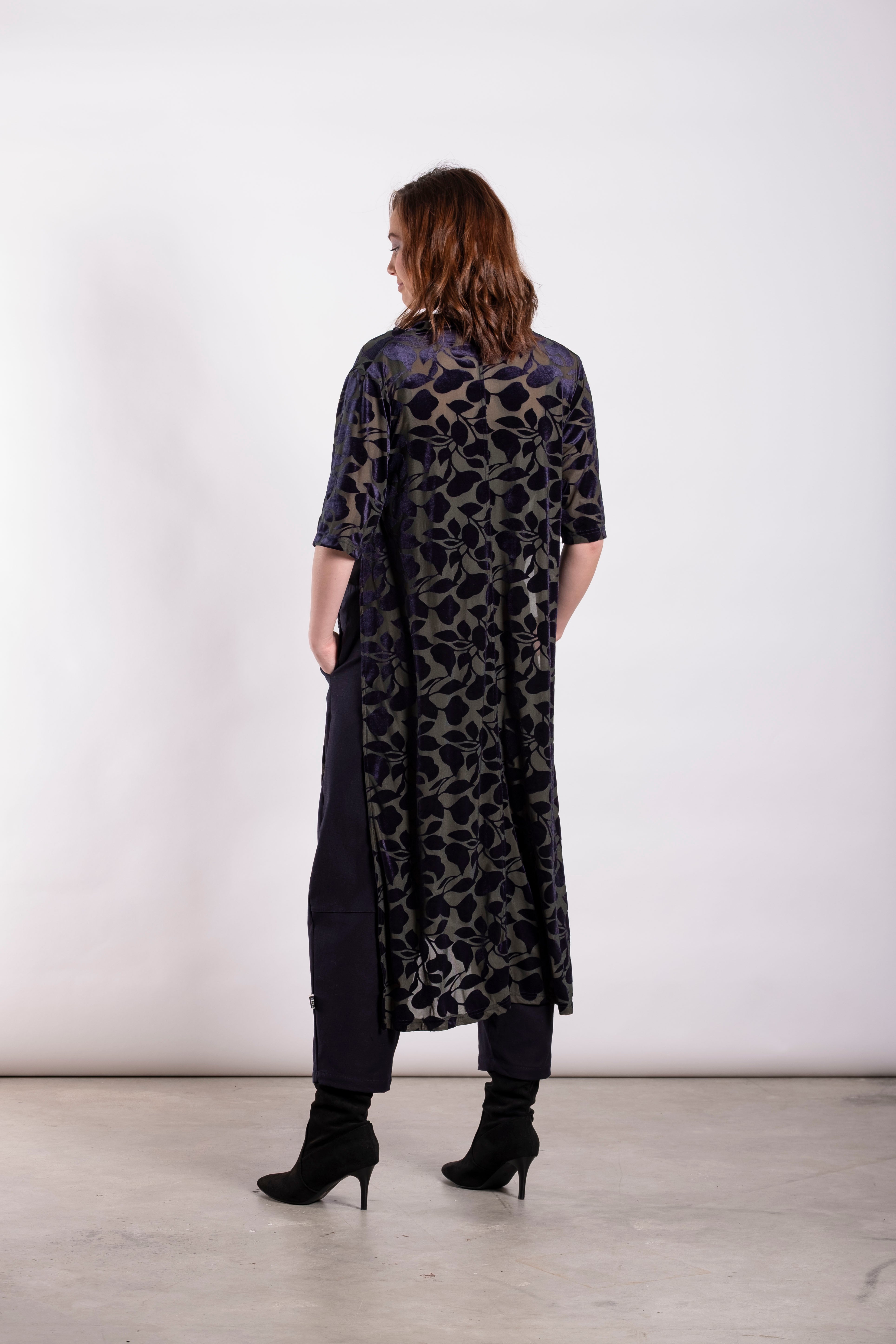 Orbit Over Dress Obsidian