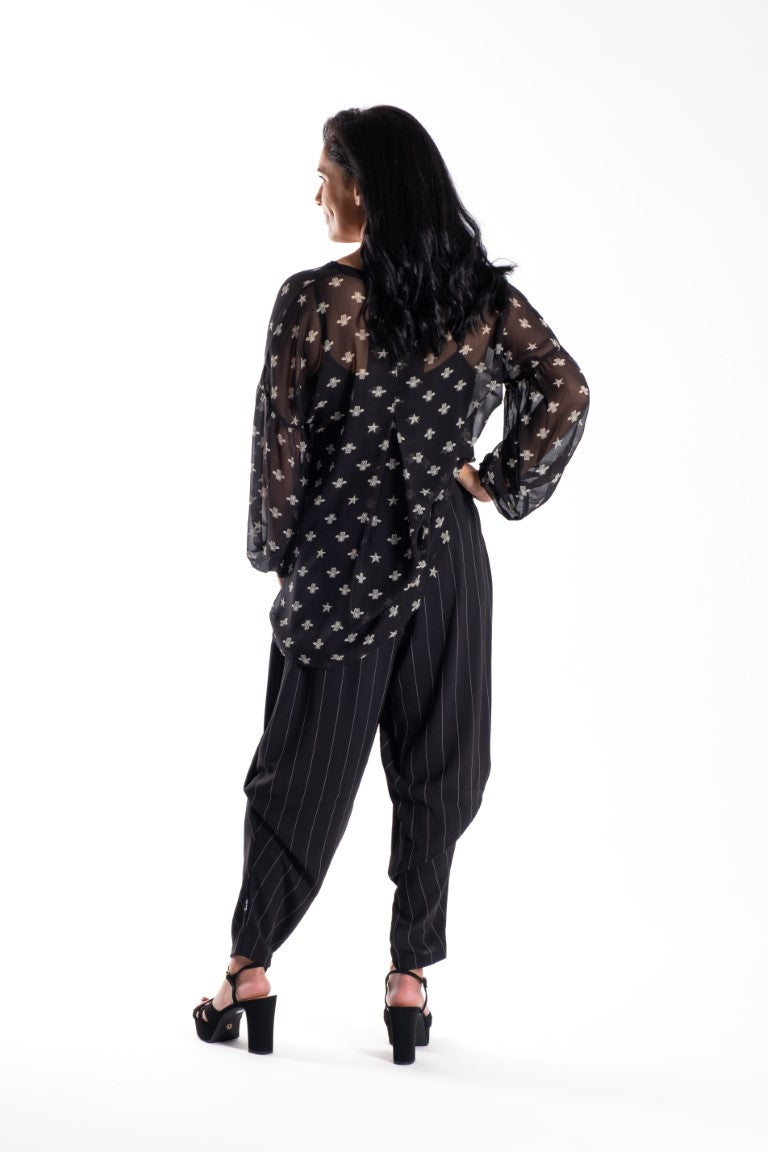 Tulle Sleeve Top Bees