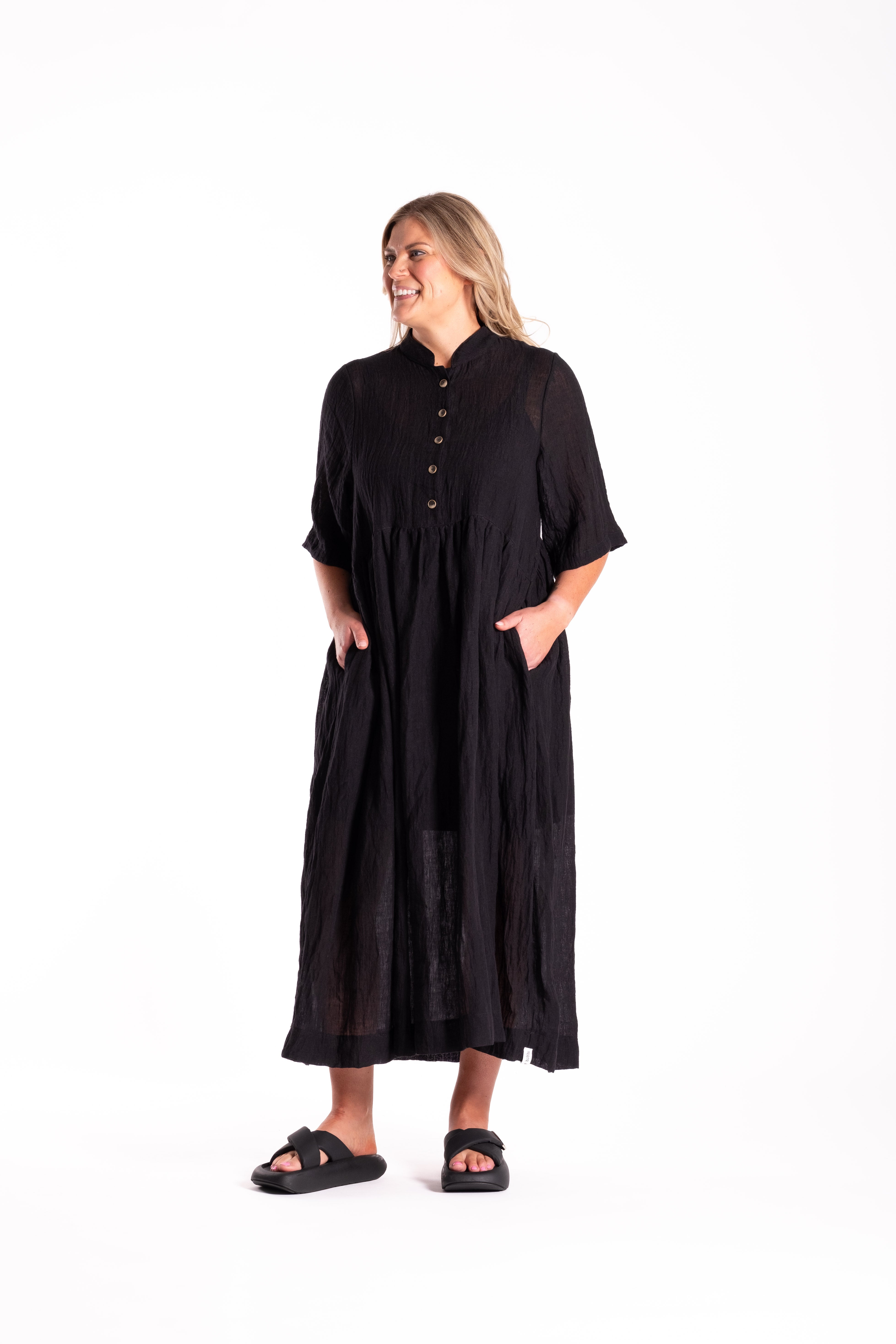 Brylee Dress Black Flax