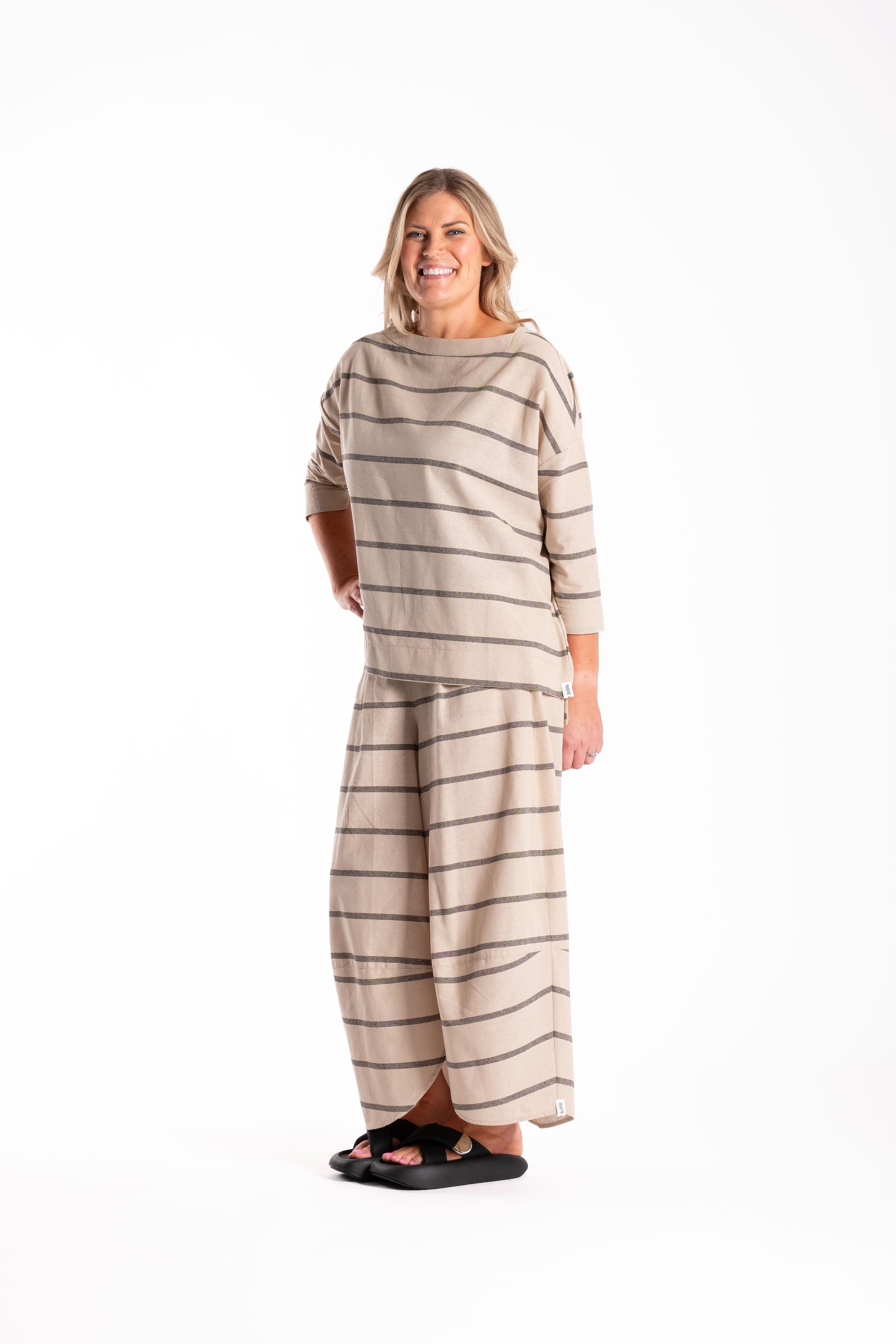 Slate Top Flat White Stripe