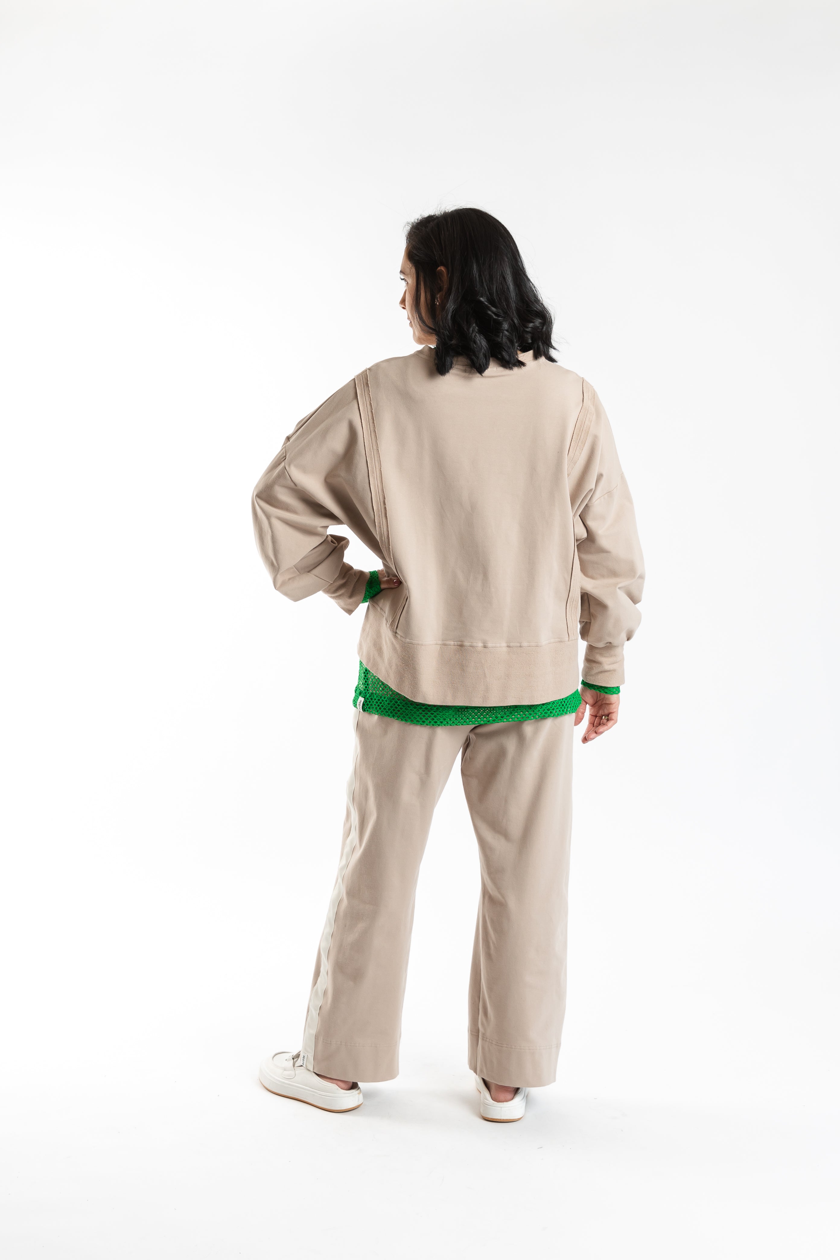Step Sweater Bone