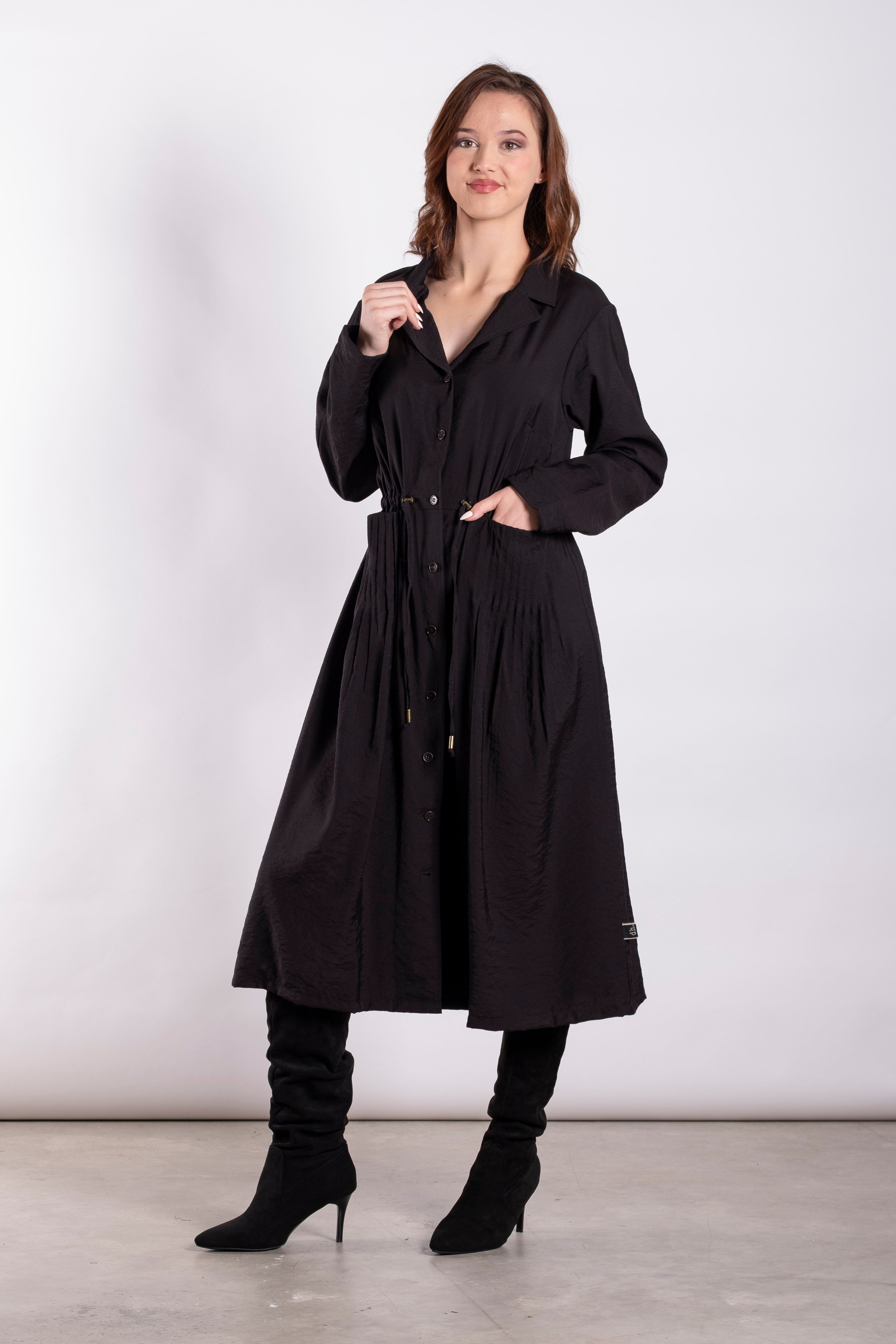 Shadowlines Pleat Jacket Black