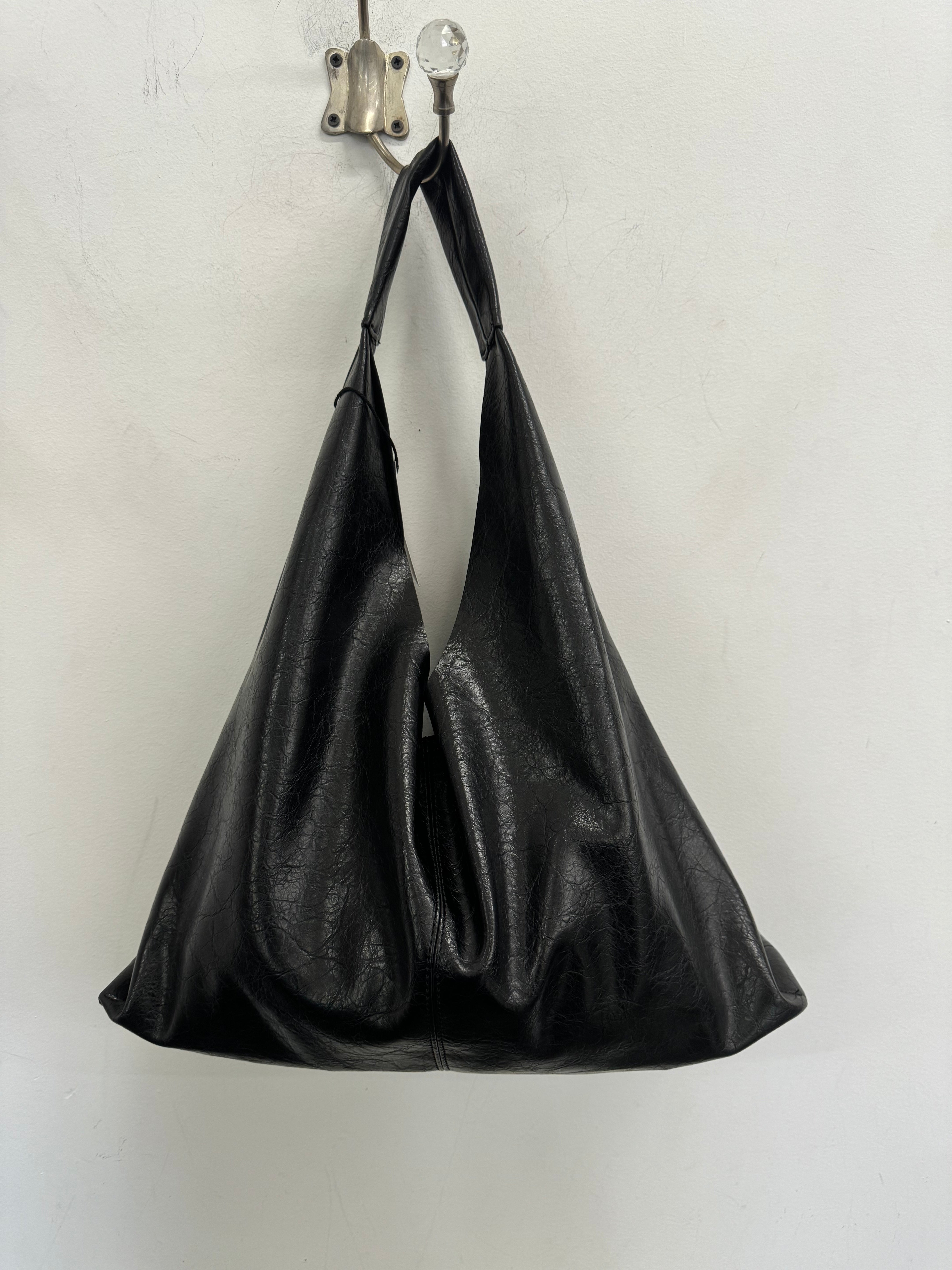 Black Marble Texture Handbag