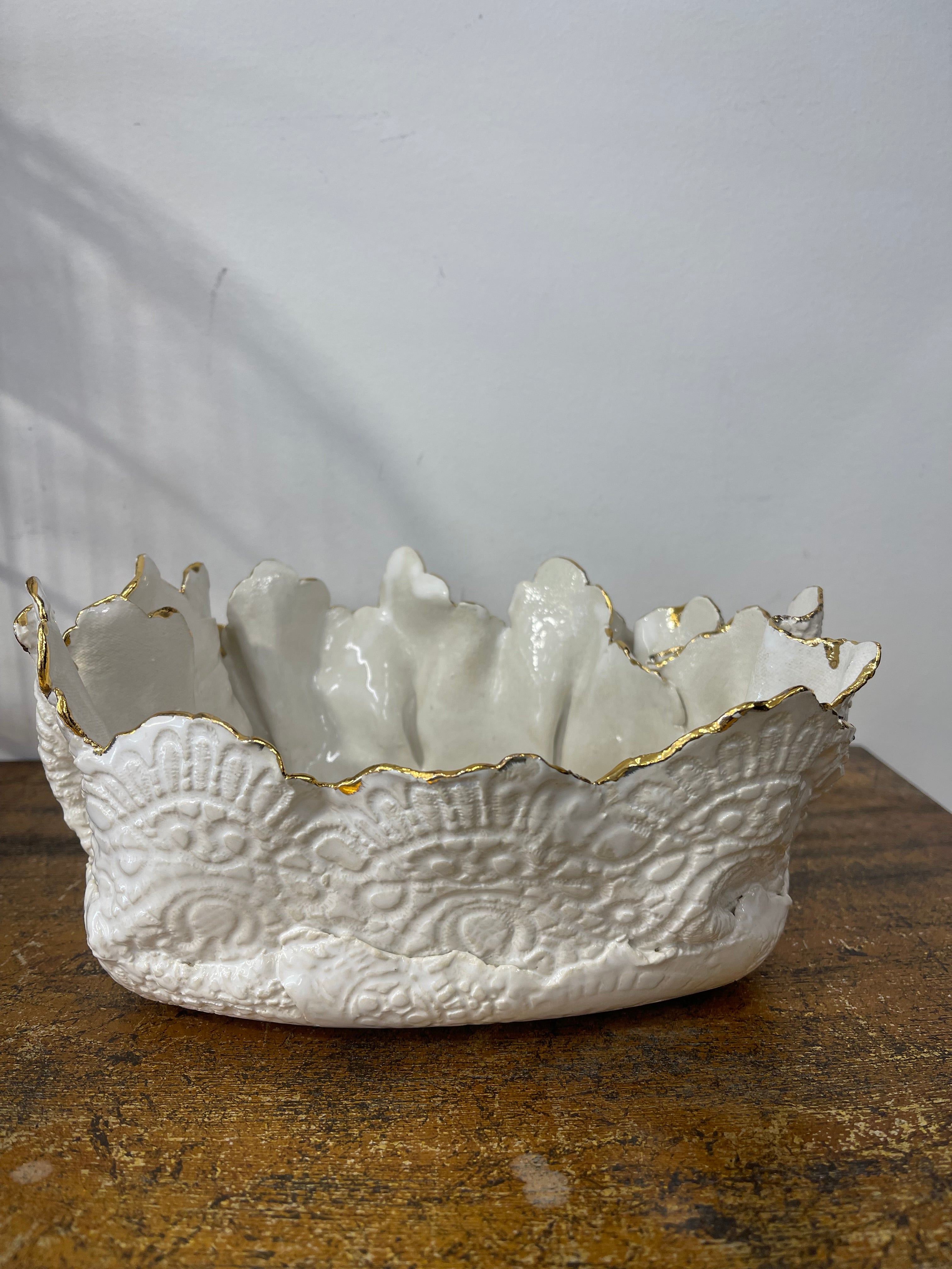 Lace Gathered Dish