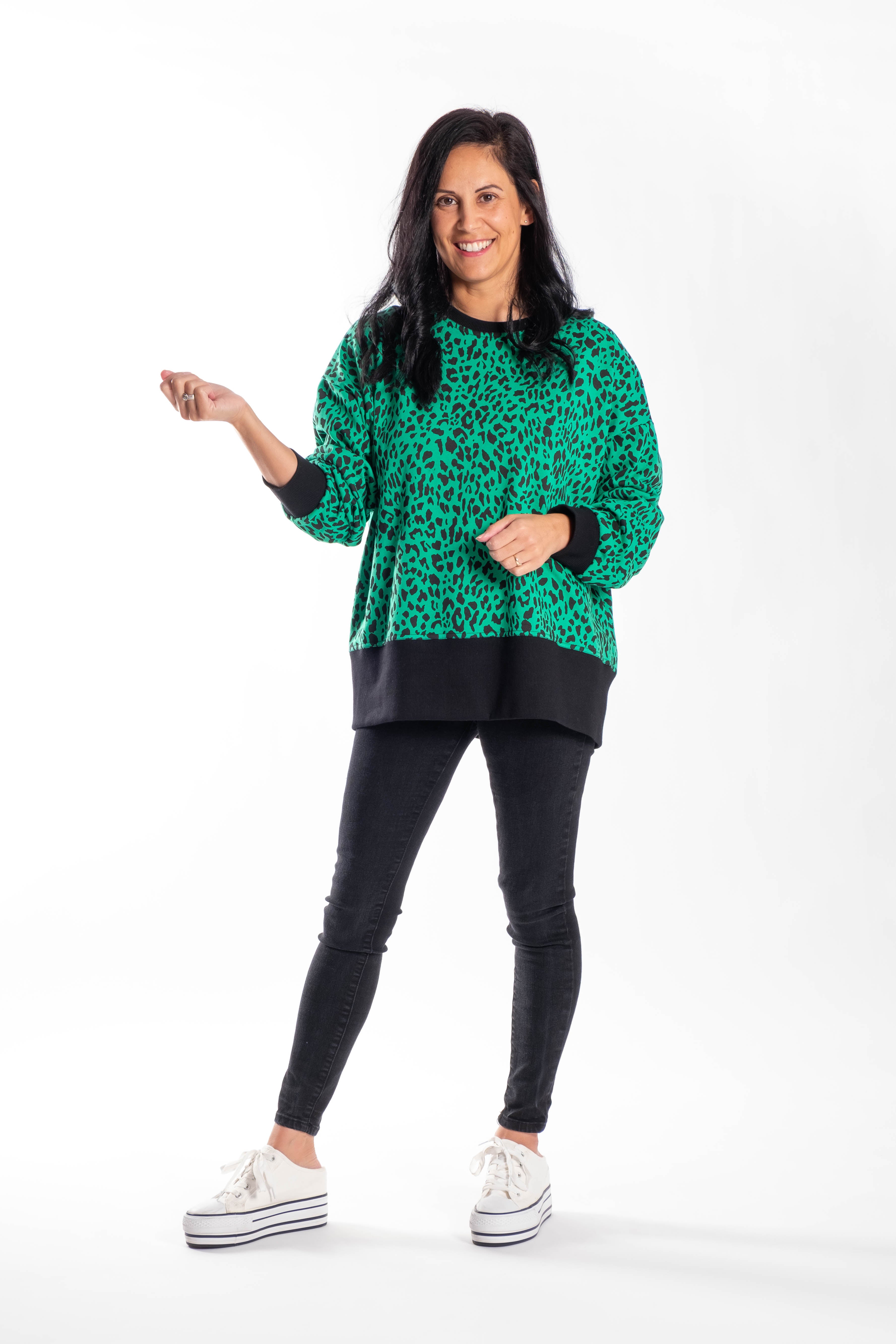 Bella Sweatshirt Green Leopard