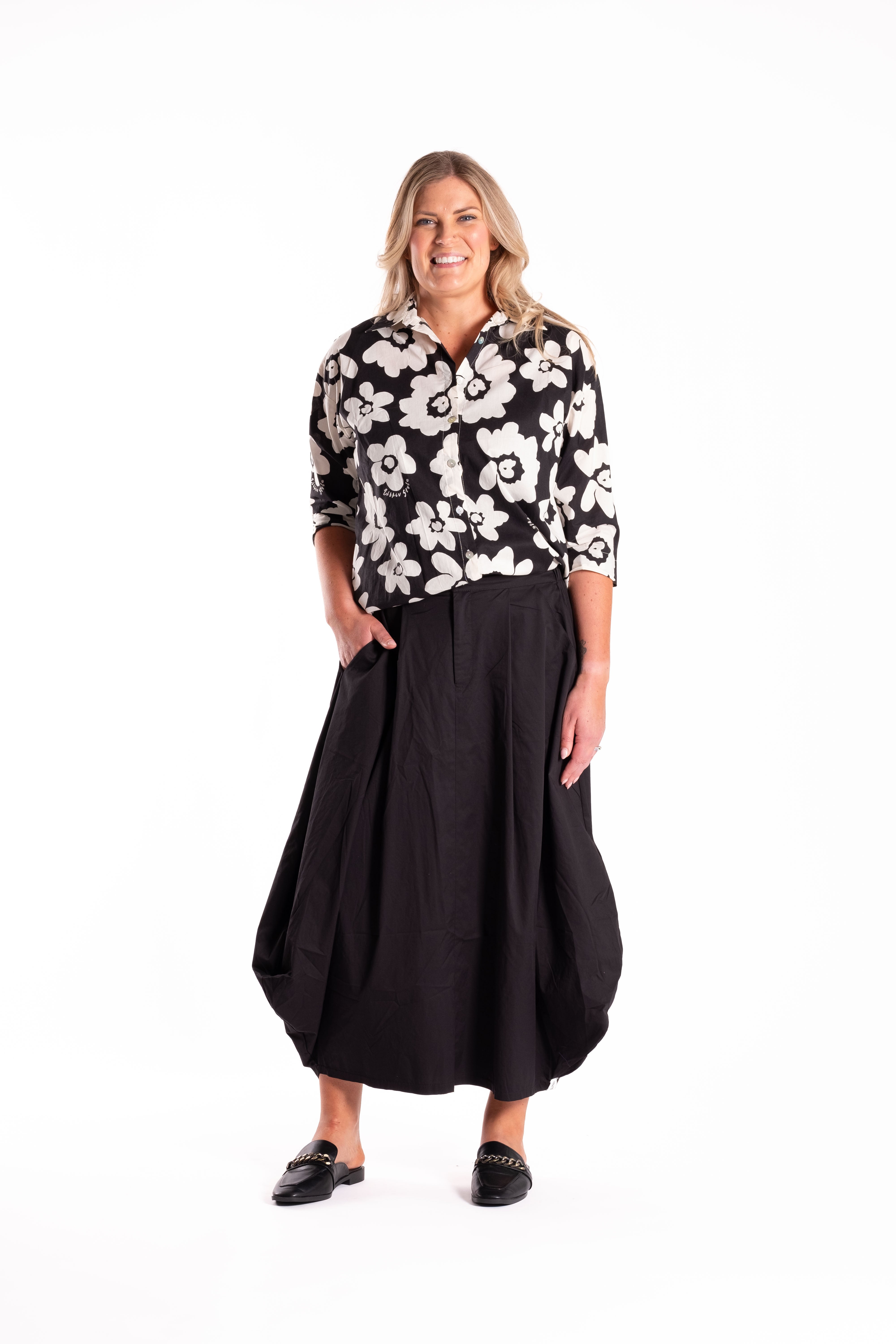 Resume Skirt Black