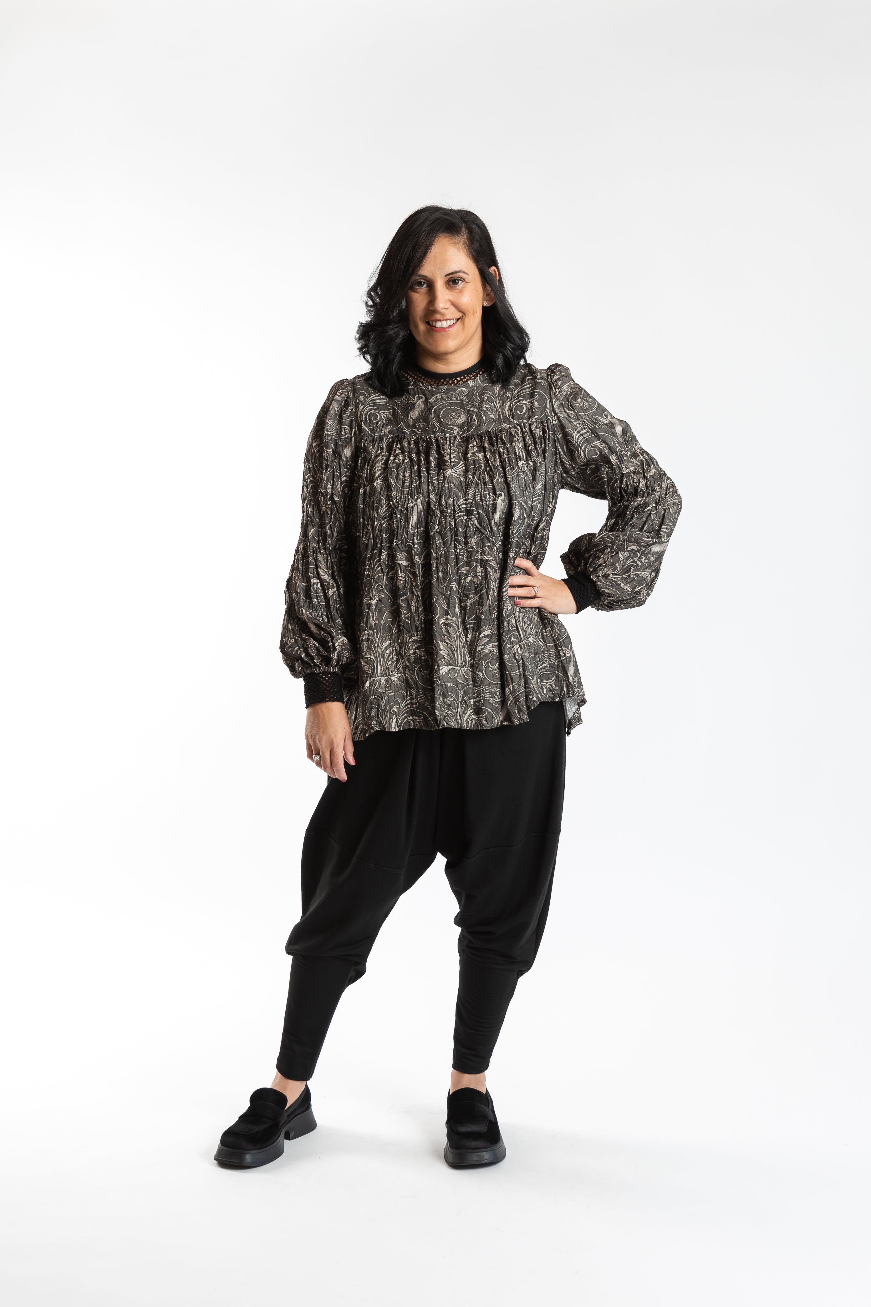 Delish Top Italy in Charcoal