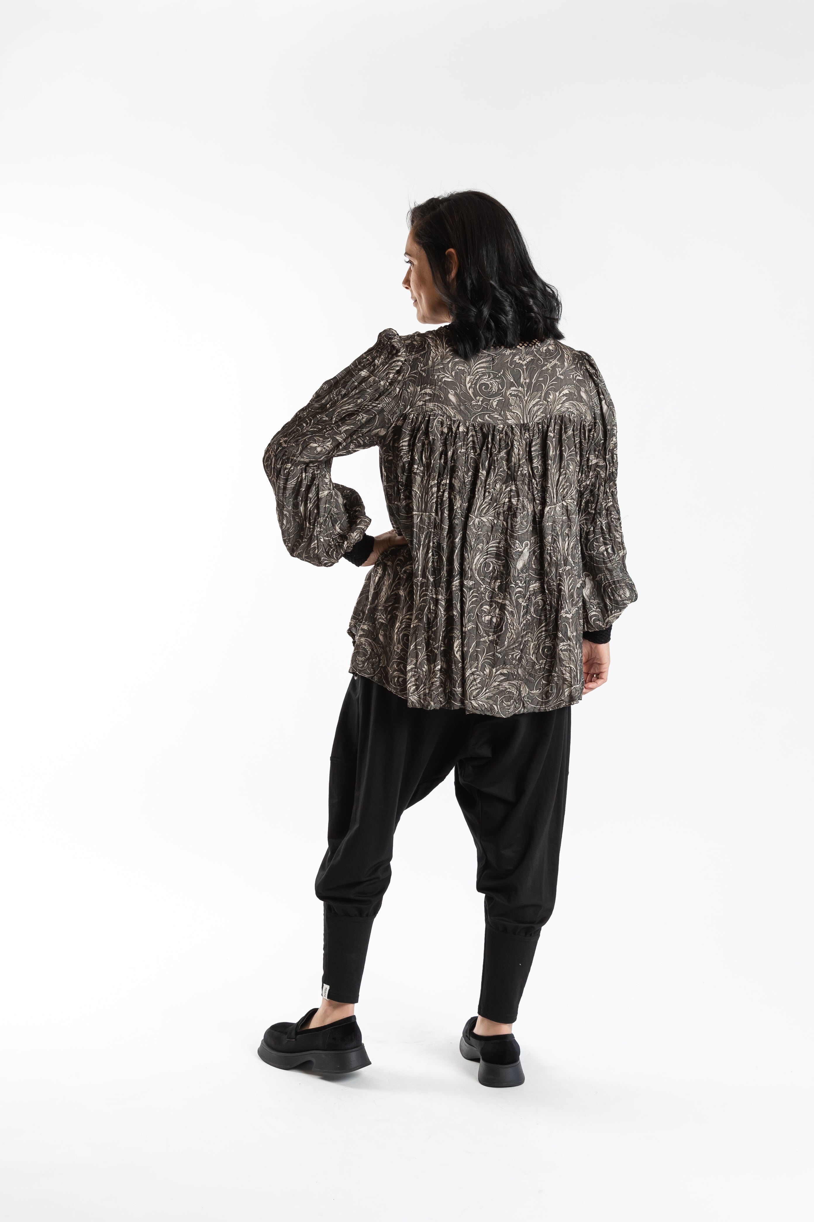 Delish Top Italy in Charcoal