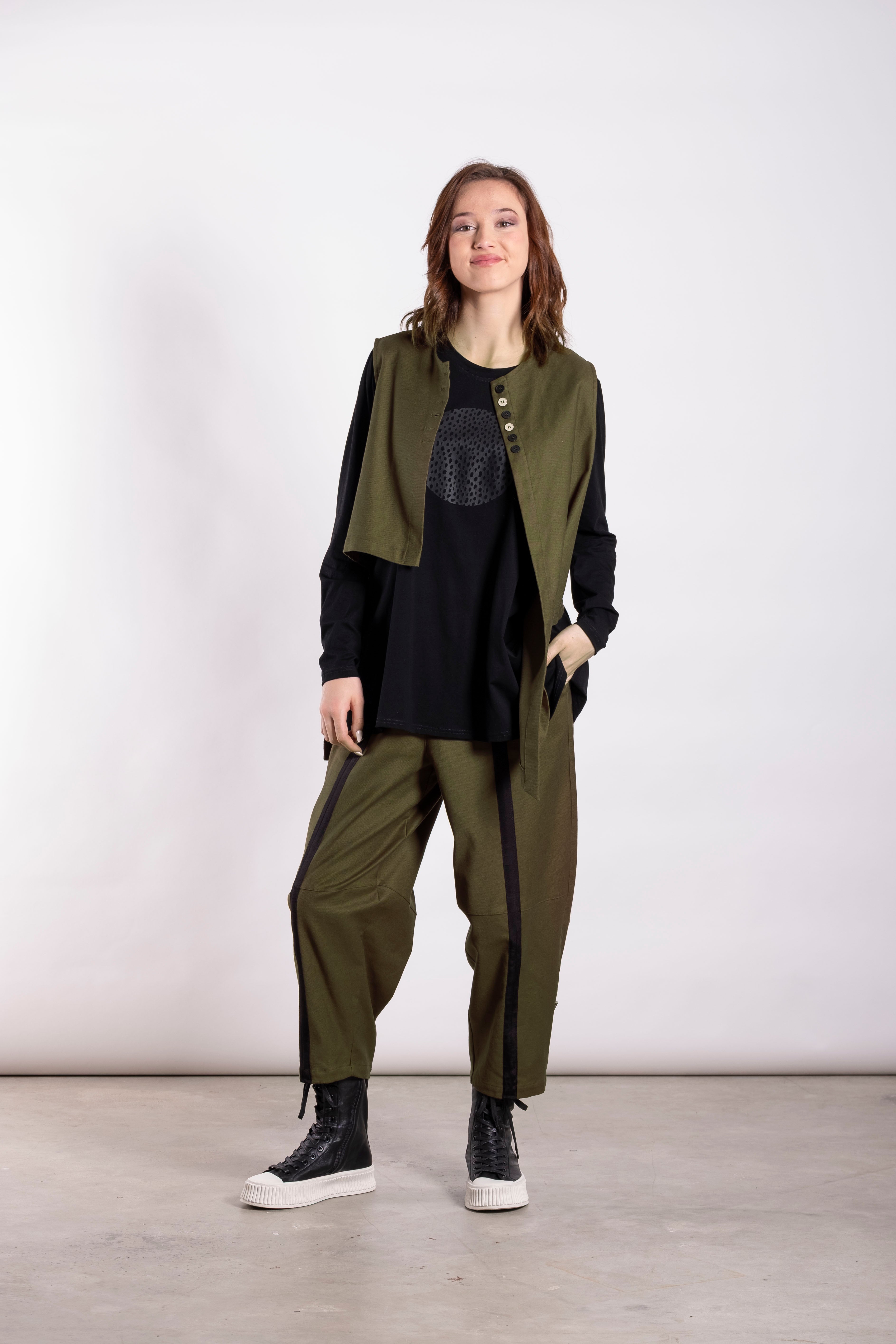 Frankie Vest Bay Leaf