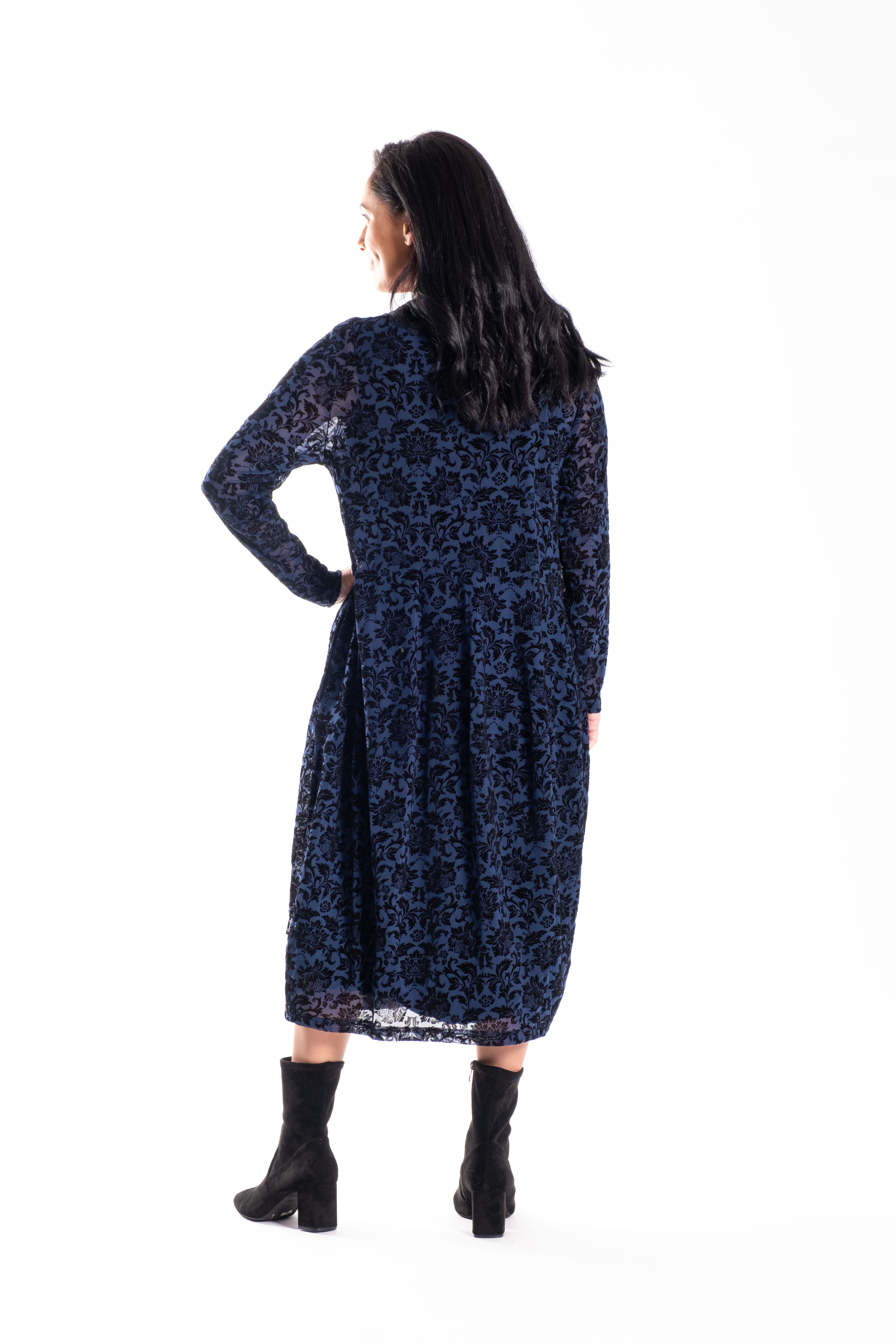 Chelsie Dress Velvet Blue Damask