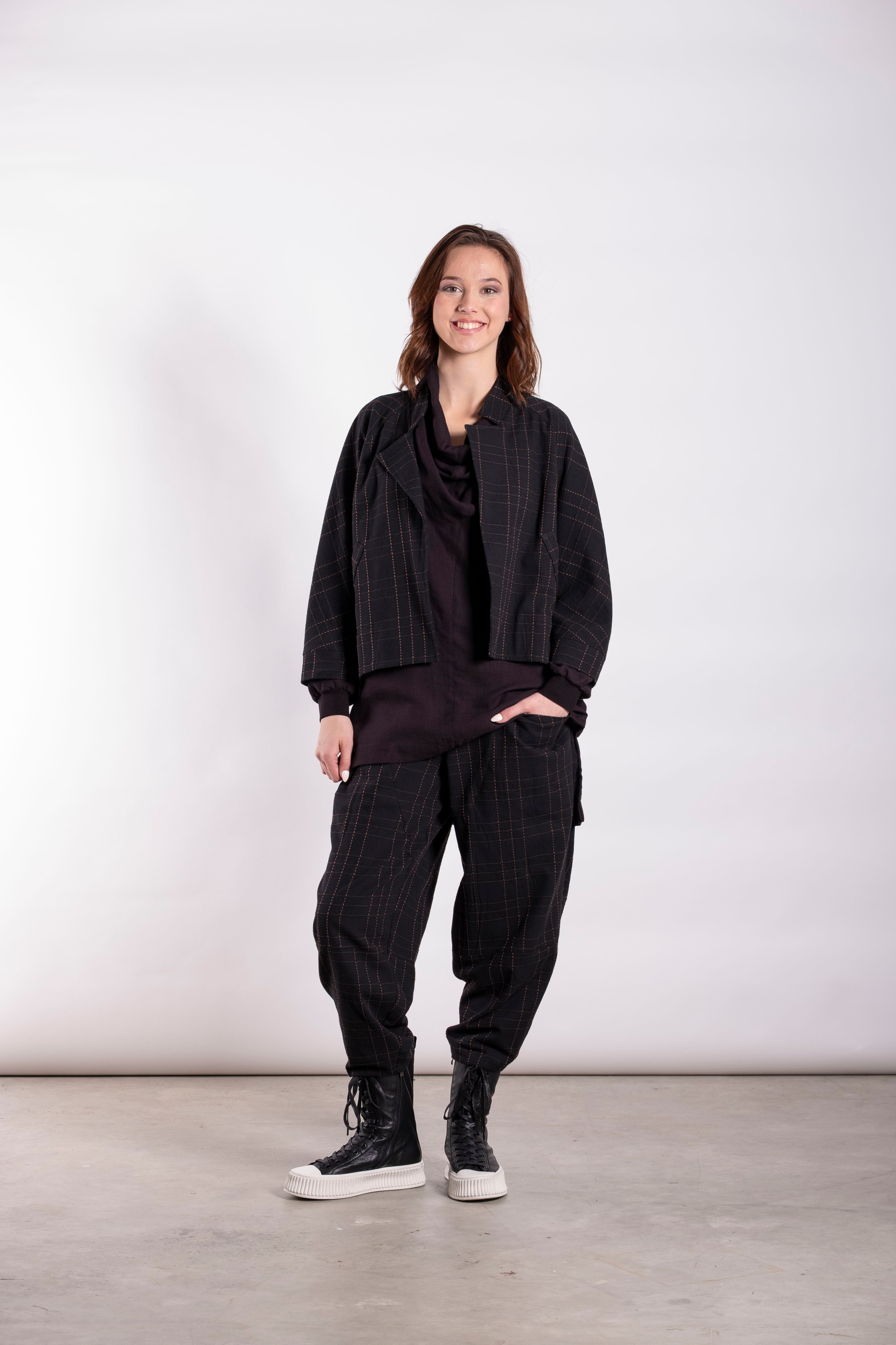 Command Pants Caramel Stitch