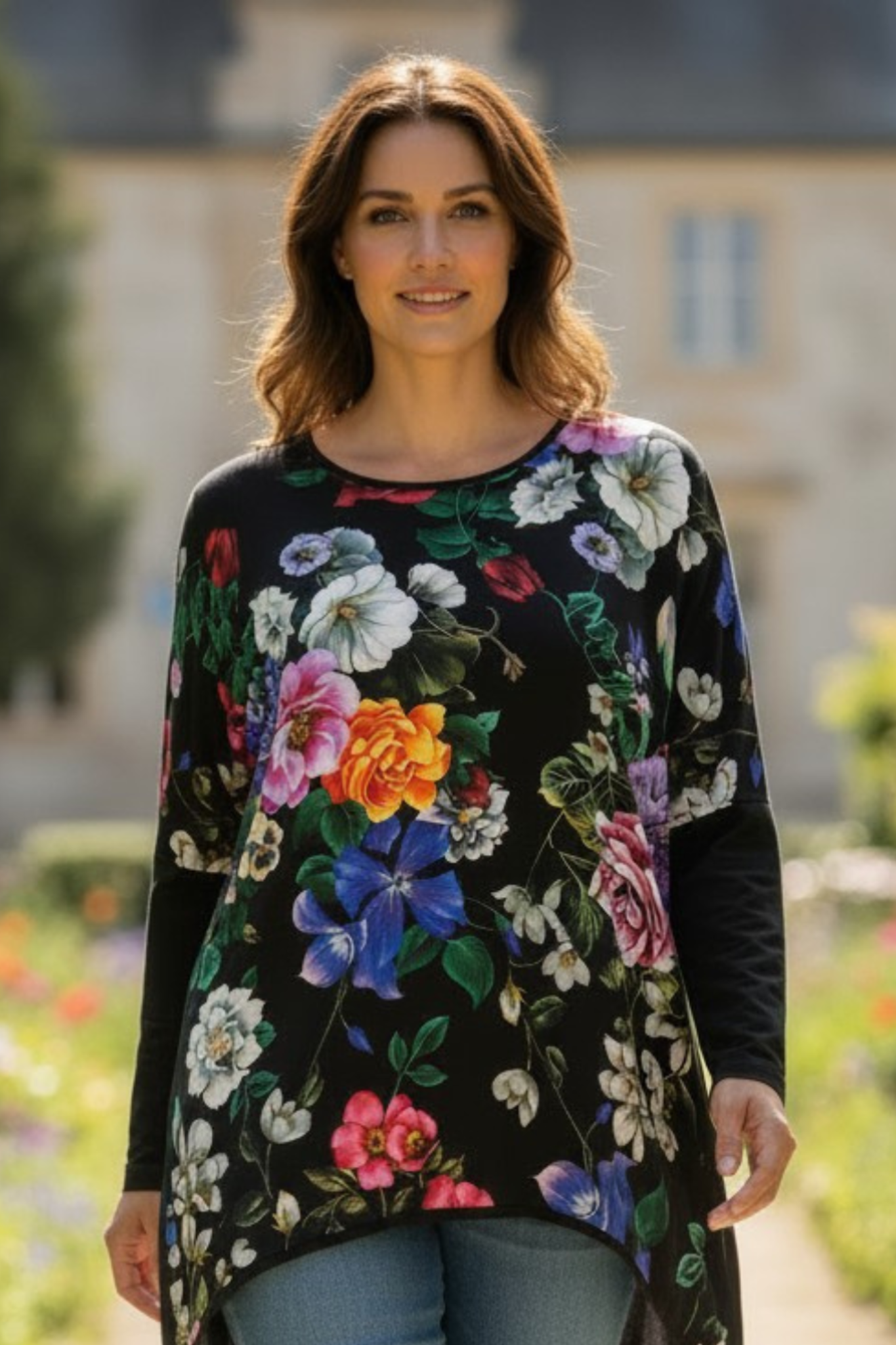 Relaxed Top Midnight Blooms