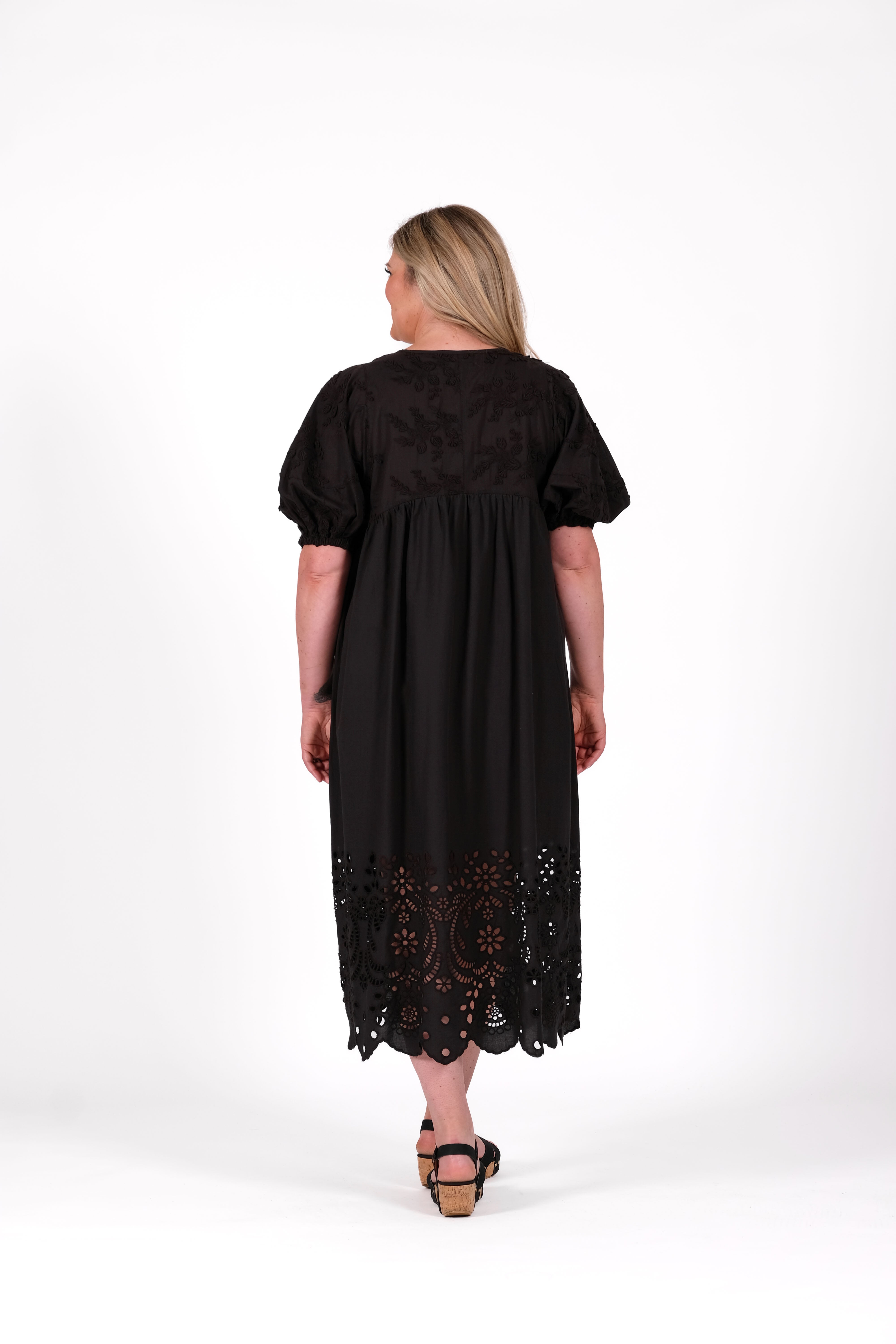 Brie Dress Embroidery Black