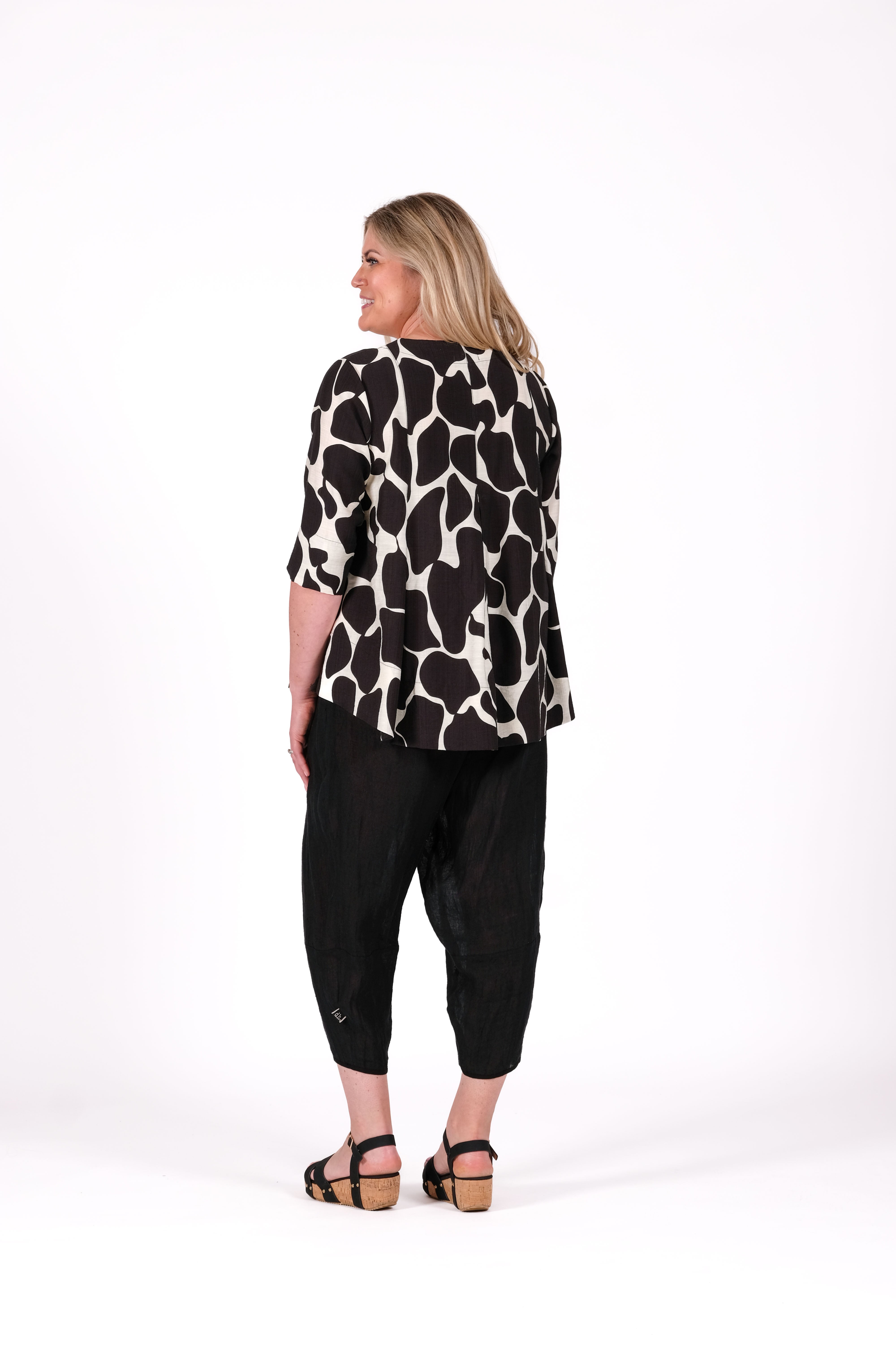 Lexi Top Lava Black