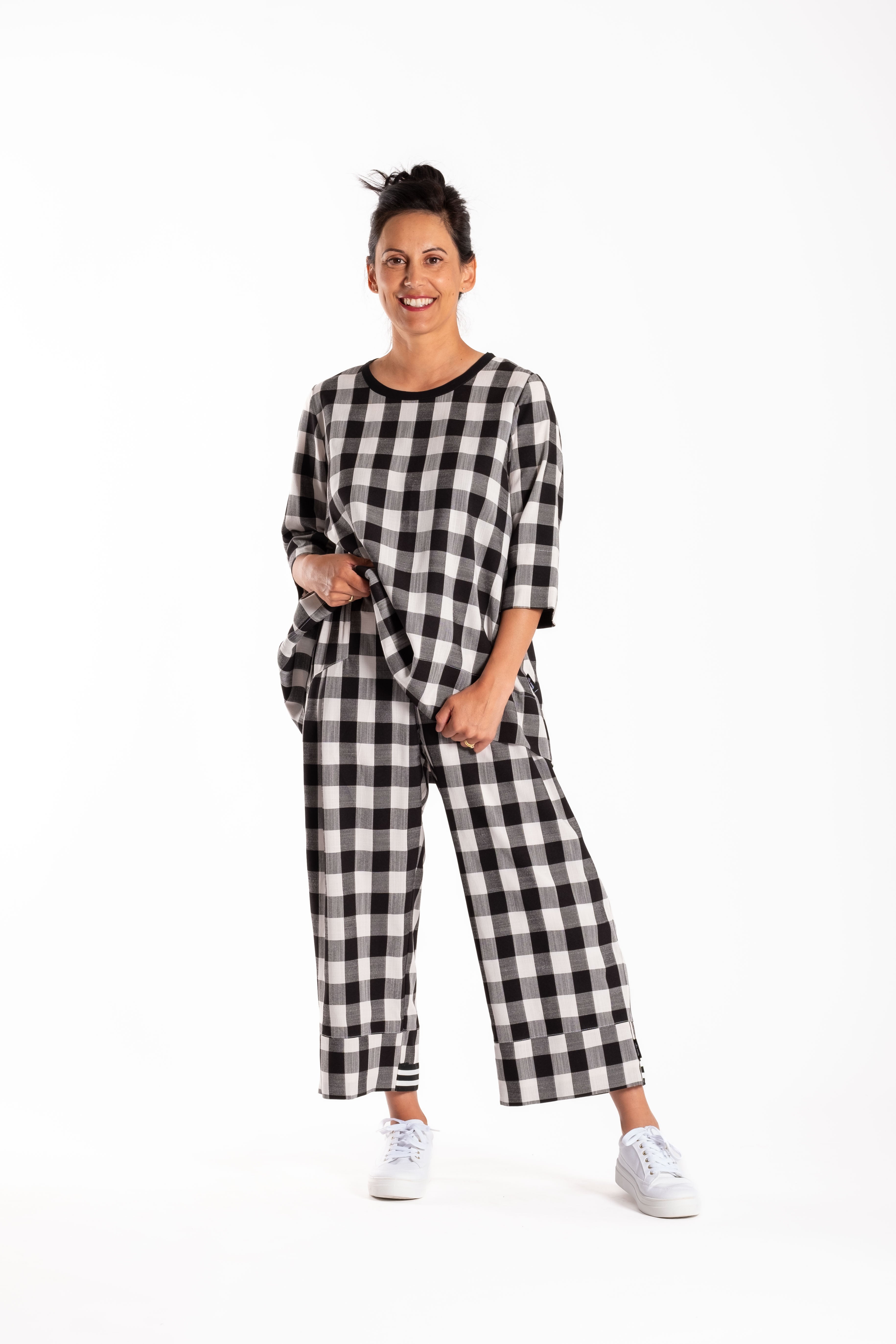 Capri Pants Black Chq