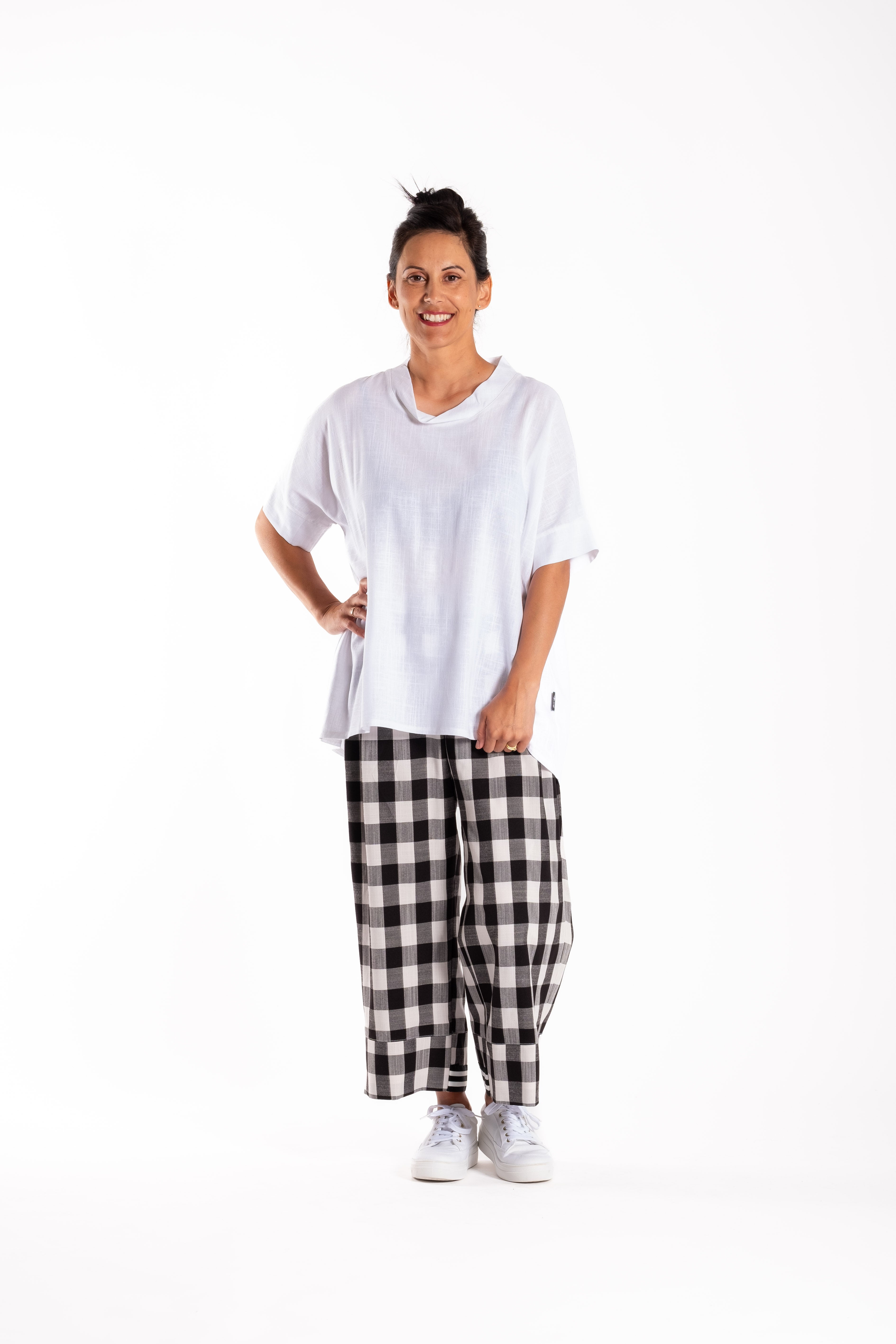Capri Pants Black Chq