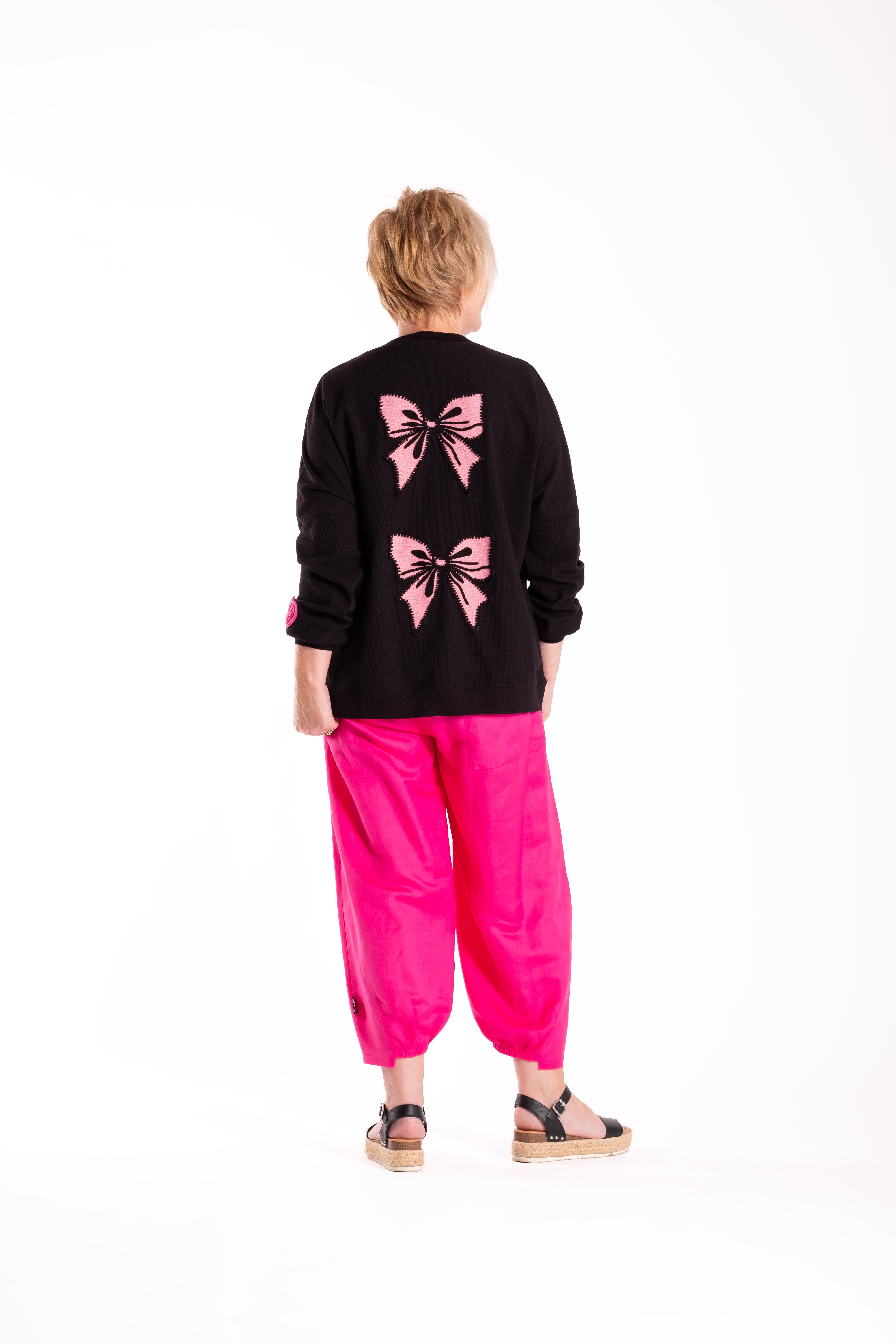 Sweatshirt Black with Pink Bows
